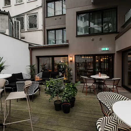 Muze - Handwritten Collection Hotel