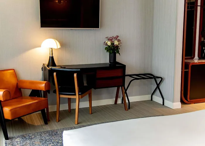 Muze - Handwritten Collection 4* Ντίσελντορφ