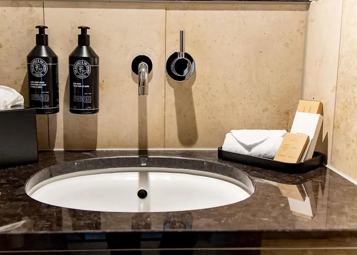 Ξενοδοχείο Muze - Handwritten Collection Ντίσελντορφ