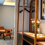 Hotel Muze - Handwritten Collection 4*