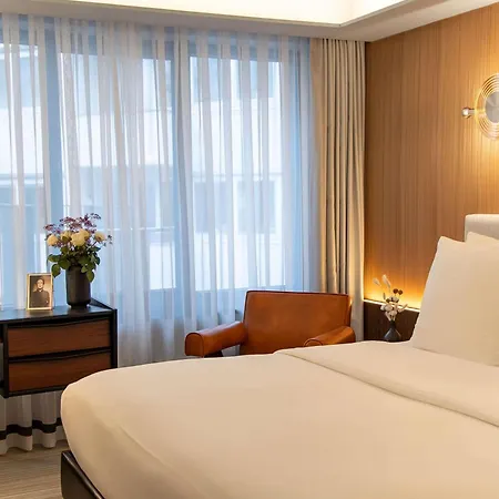 Hotel Muze - Handwritten Collection 4*