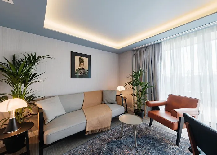 Hotel Muze - Handwritten Collection