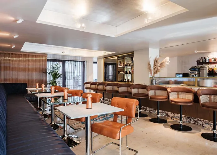 Hotel Muze - Handwritten Collection 4*