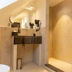 Muze - Handwritten Collection Otel