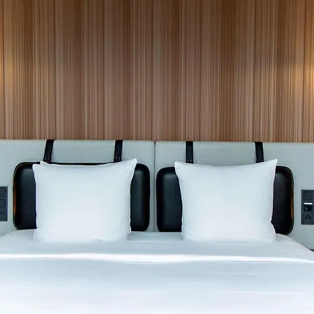 Muze - Handwritten Collection 4*