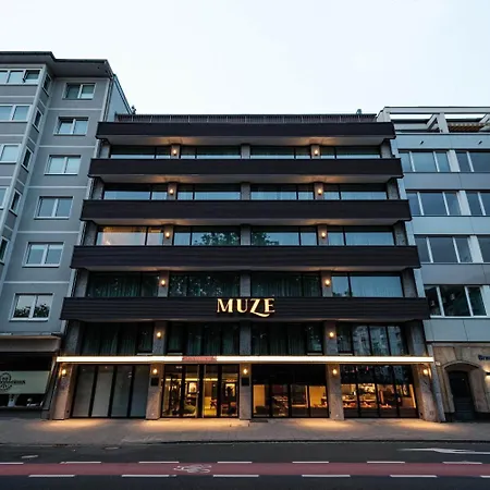 Muze - Handwritten Collection 4*