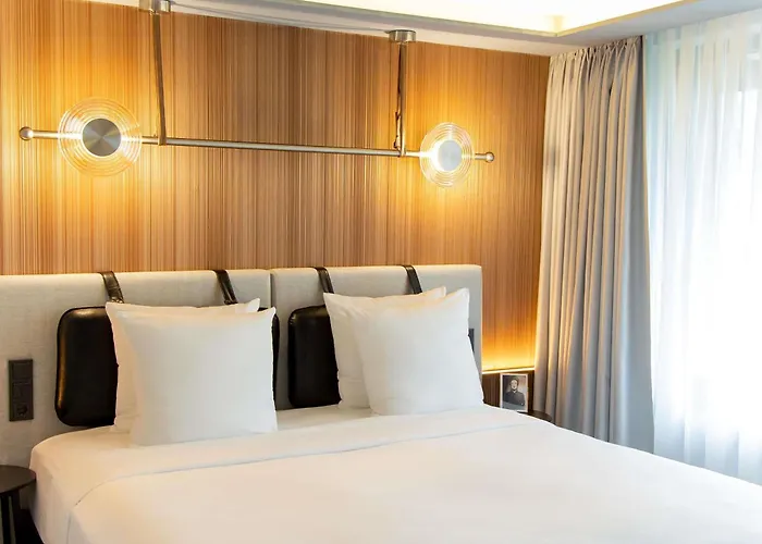 Muze - Handwritten Collection Düsseldorf